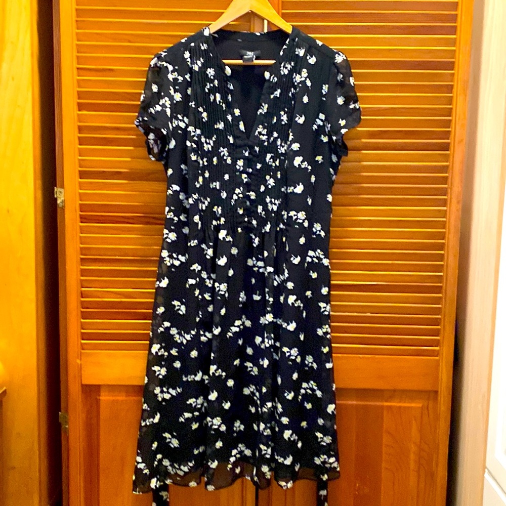 Modcloth dress Black w White and Yellow Flowers SZ 16